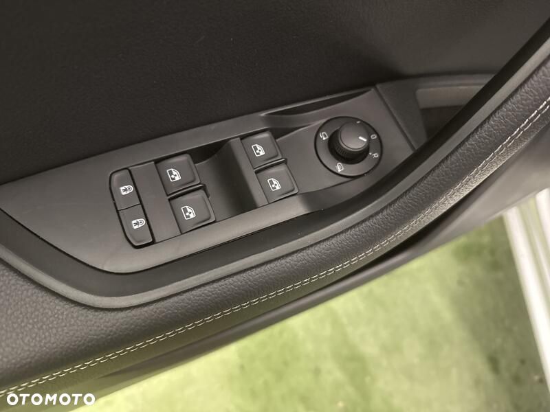 Skoda Superb 2.0 TSI Style DSG - 12