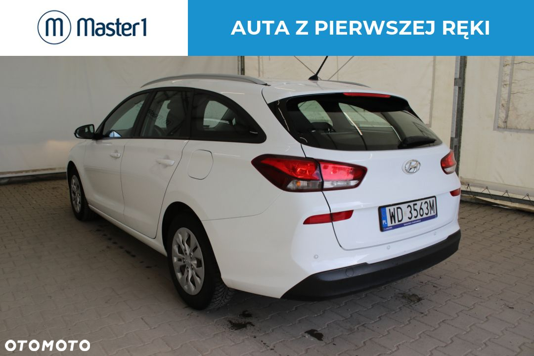 Hyundai i30 1.6 D Classic + - 3