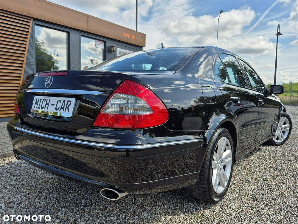 Mercedes-Benz Klasa E - 22