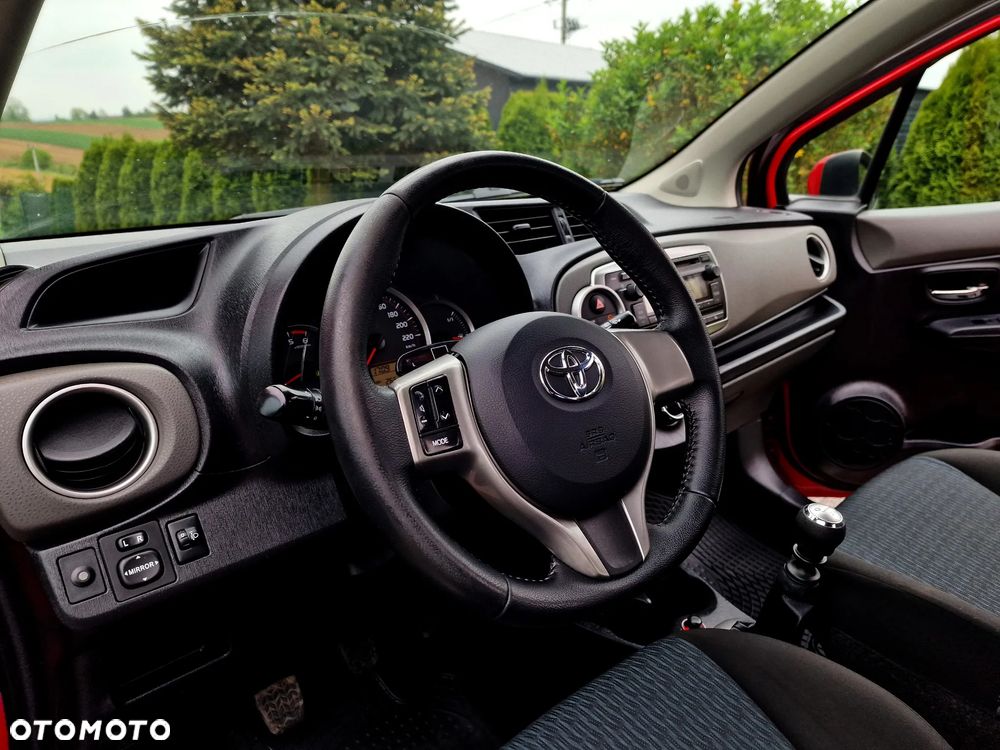 Toyota Yaris 1.4 D-4D Sol - 22