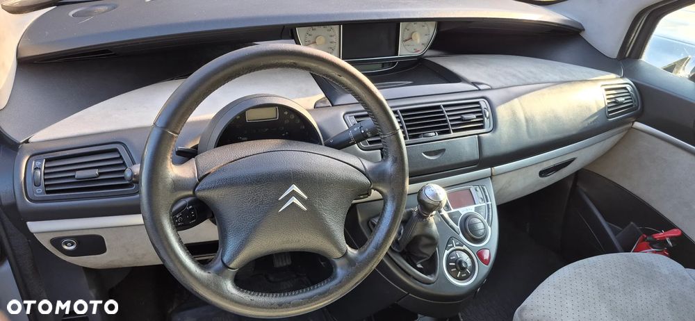 Citroën C8 2.2 HDi Exclusive - 1