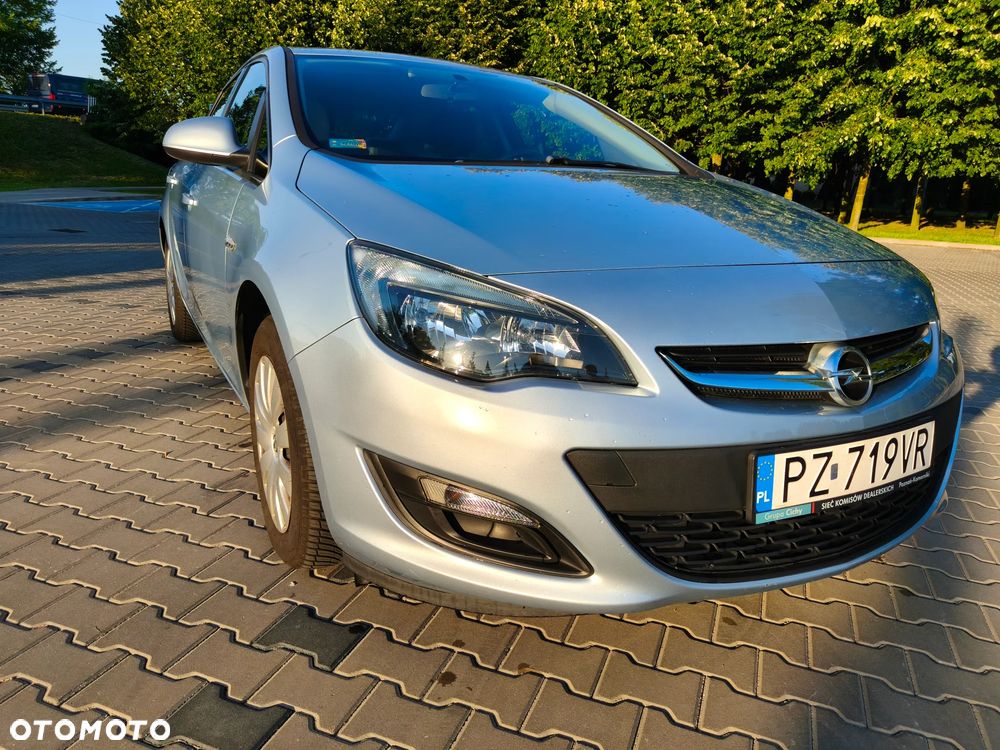 Opel Astra 1.6 Active EU6 - 1
