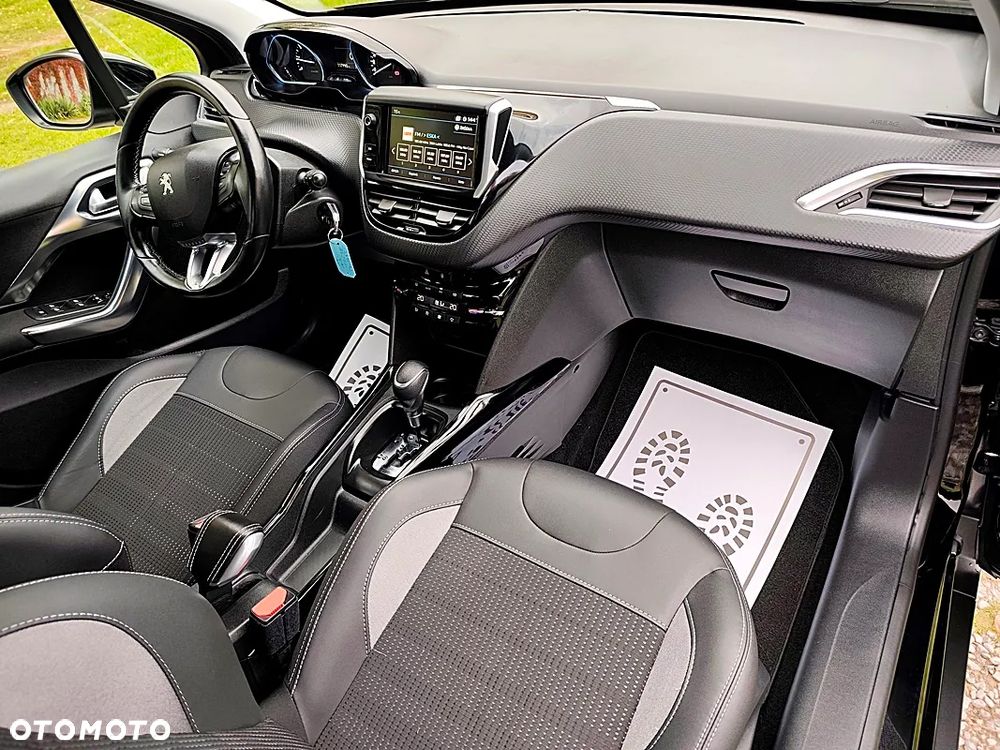 Peugeot 2008 PureTech 110 Stop&Start EAT6 Allure - 22