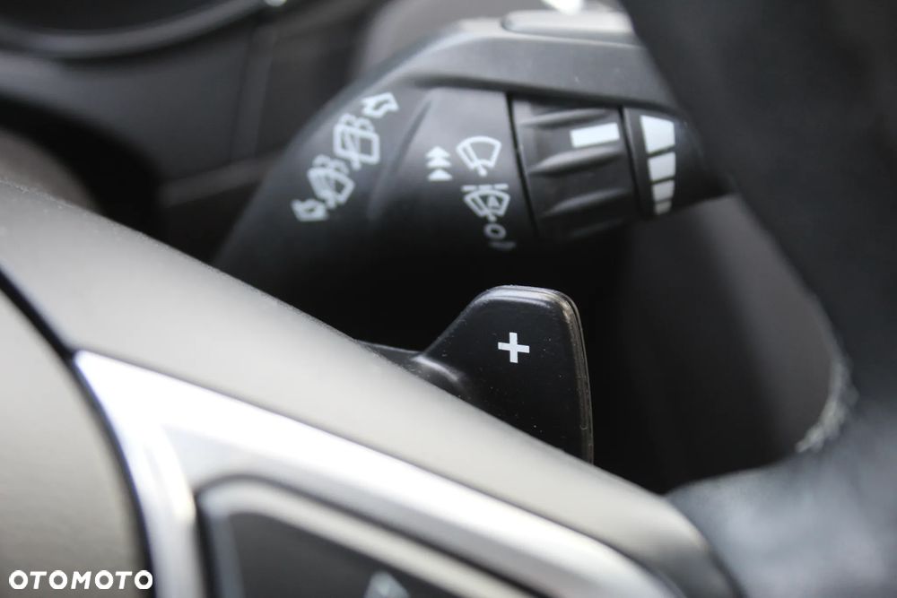 Ford Mondeo 2.0 TDCi Titanium PowerShift - 28