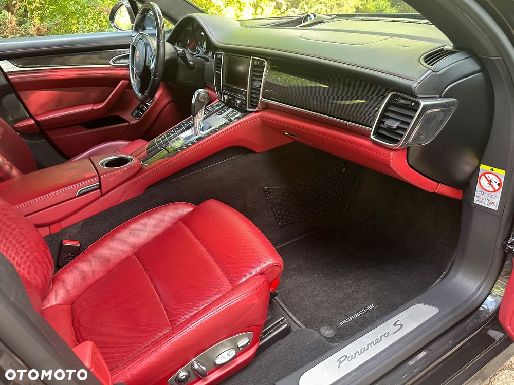 Porsche Panamera - 9