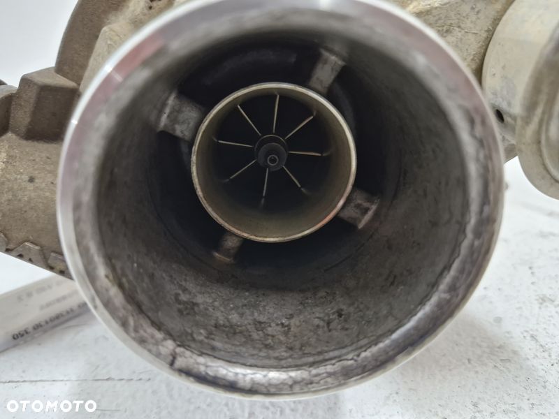 VOLVO V40 2 II 2.0 D TURBOSPRĘŻARKA TURBINA TURBO 31380130 - 4