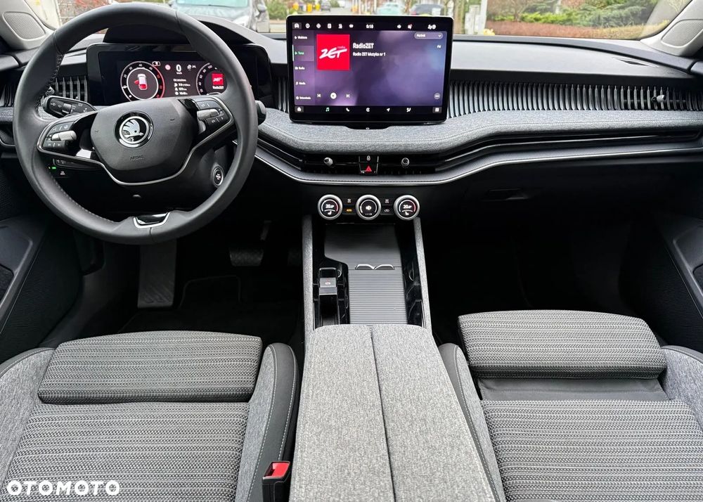 Skoda Superb 2.0 TDI 4x4 DSG Ambition - 14