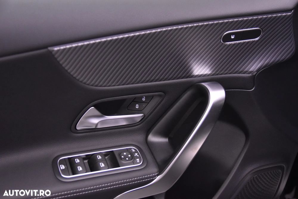 Mercedes-Benz A 180 MHEV 7G-DCT - 16