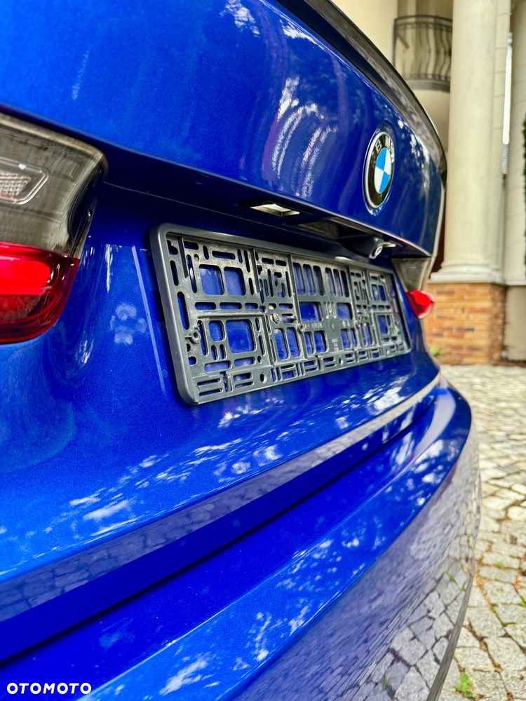 BMW Seria 3 318d M Sport - 22