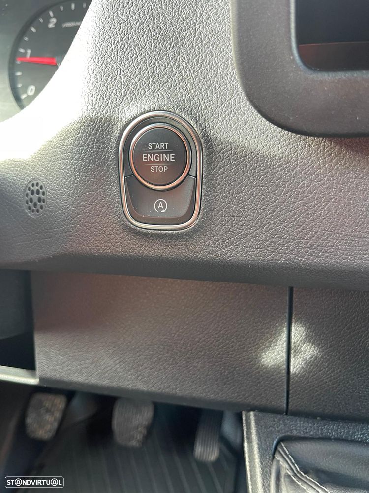 Mercedes-Benz SPRINTER - 12