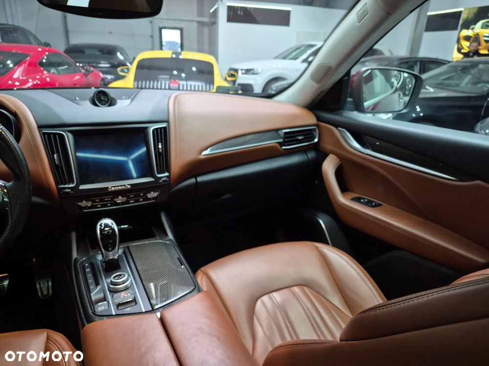 Maserati Levante Diesel Granlusso - 14