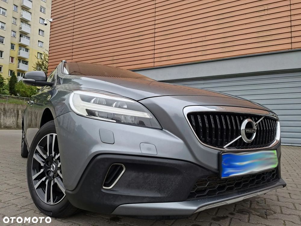 Volvo V40 Cross Country - 2