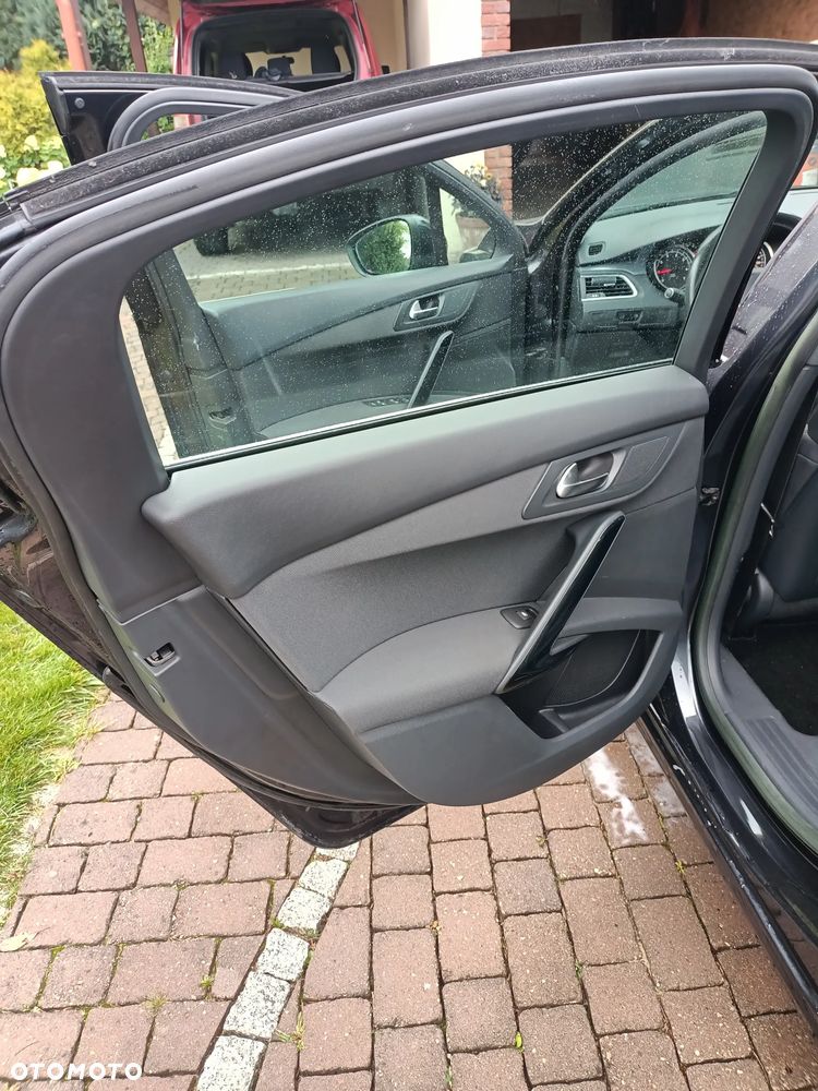 Peugeot 508 1.6 e-THP Allure S&S - 8
