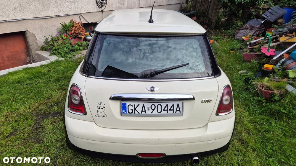 MINI ONE Standard - 5