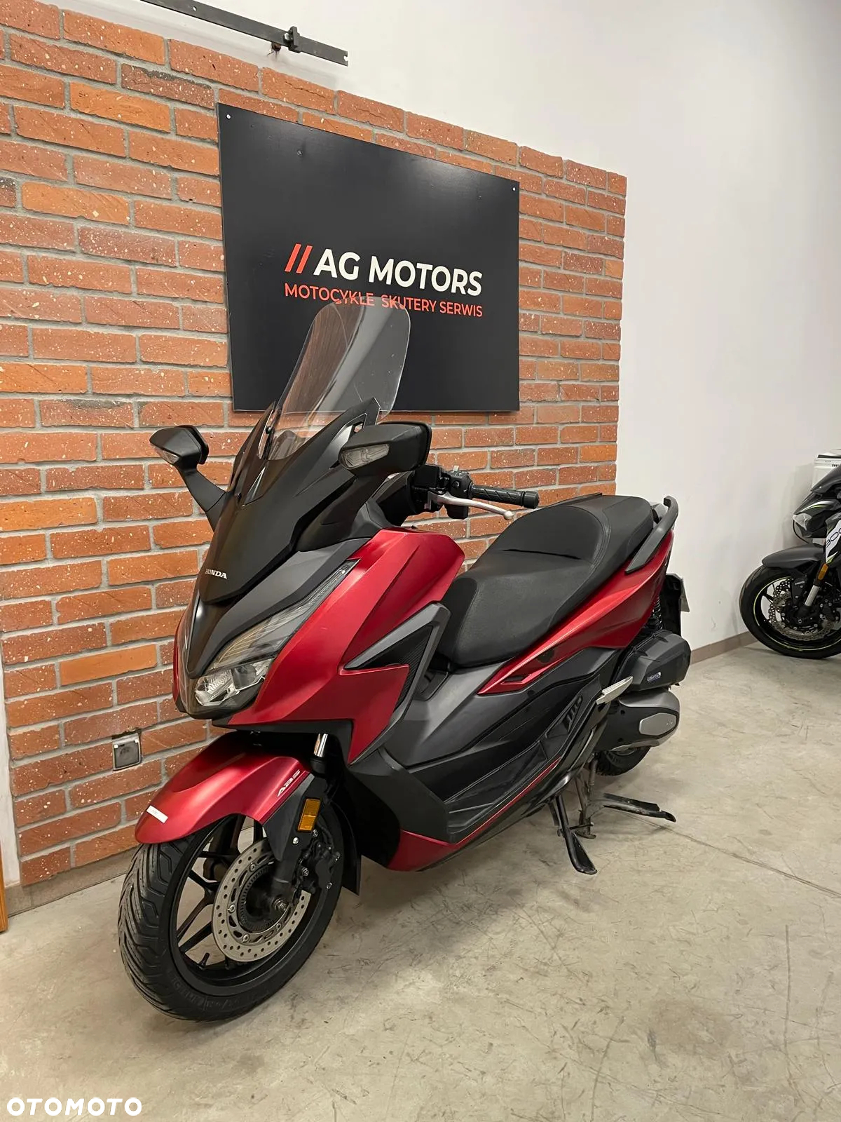 Honda NSS - 21