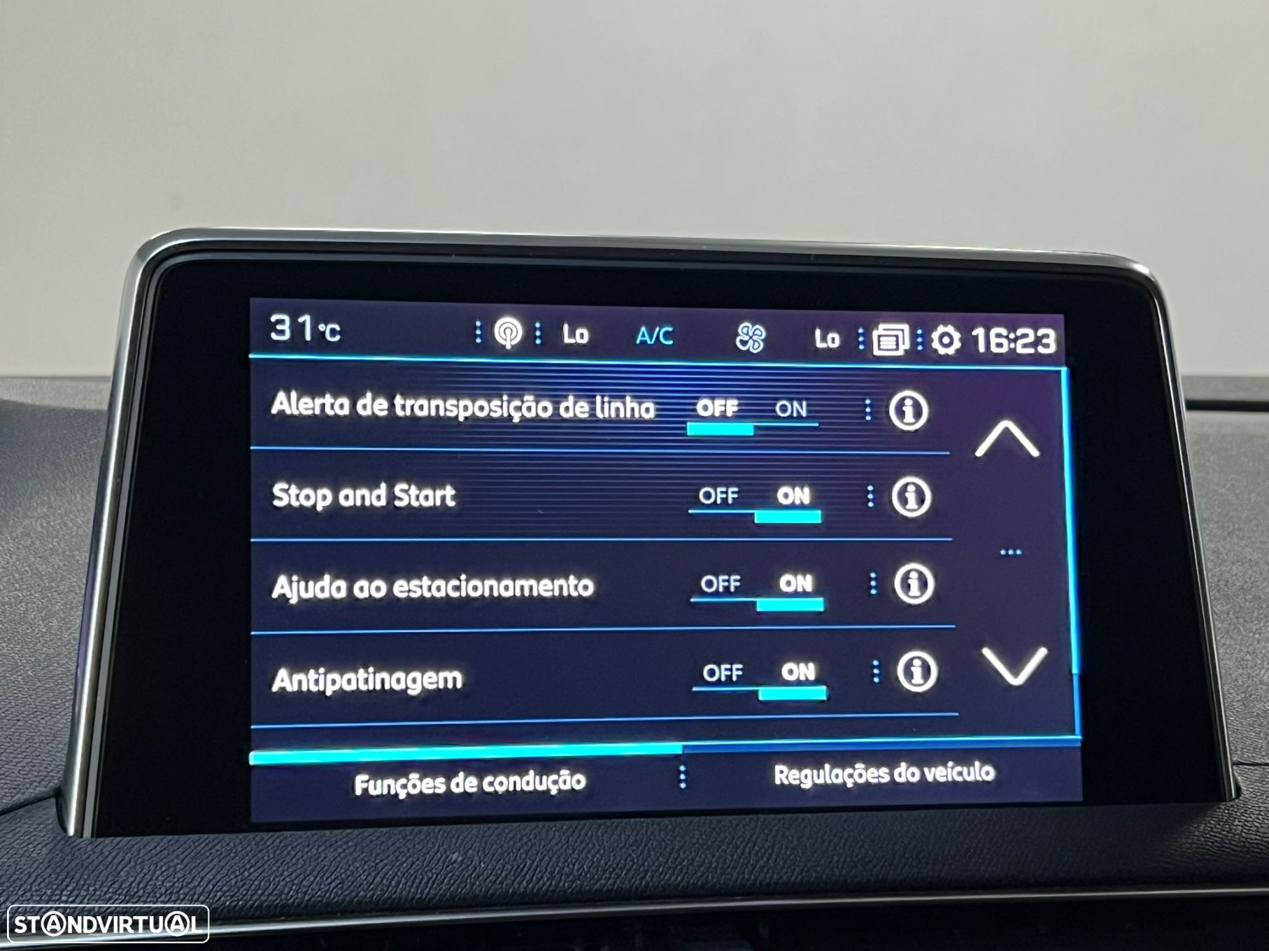 Peugeot 3008 1.5 BlueHDi Allure Pack EAT8 - 12
