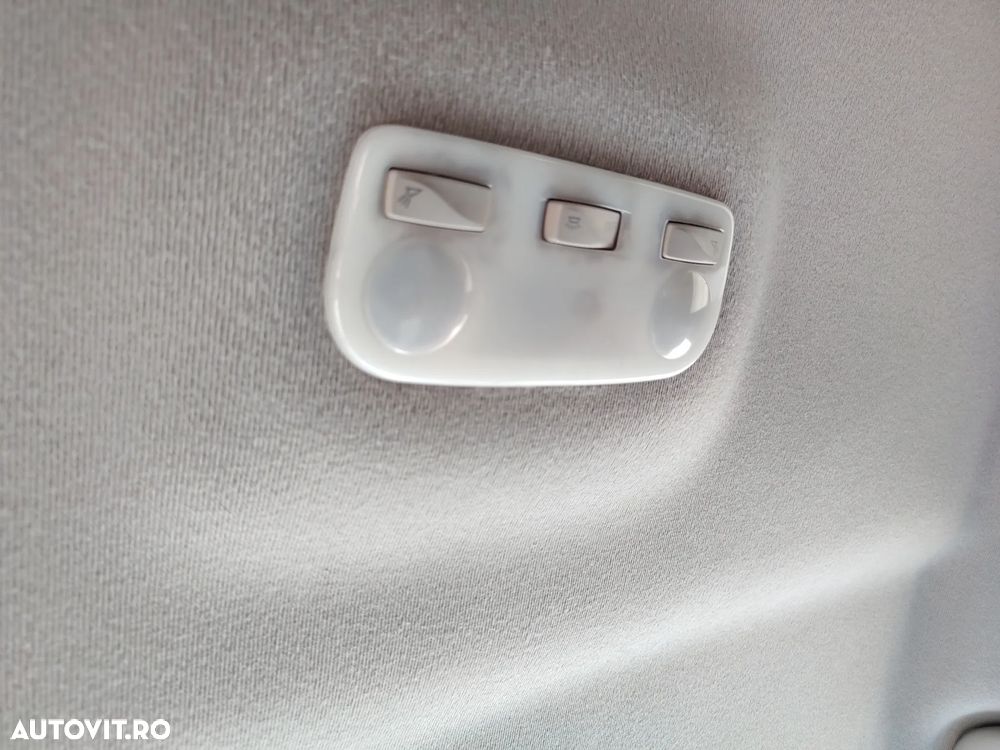 Renault Captur ENERGY dCi EDC Intens - 12