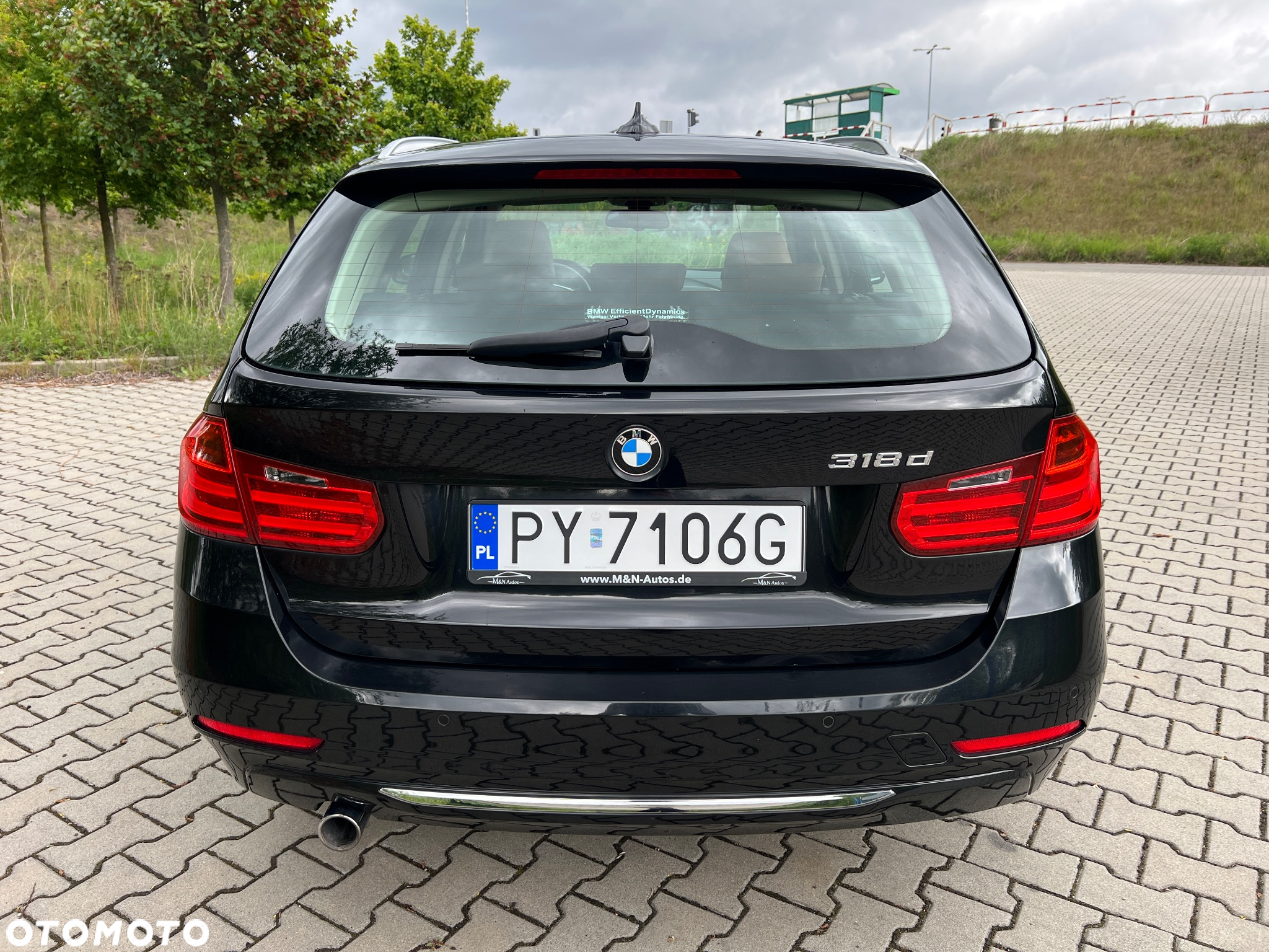 BMW Seria 3 318d Touring Luxury Line - 7