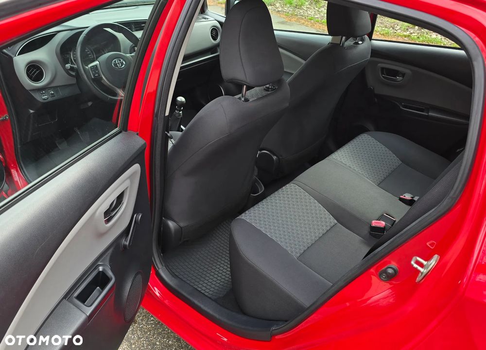 Toyota Yaris 1.33 Active EU6 - 11