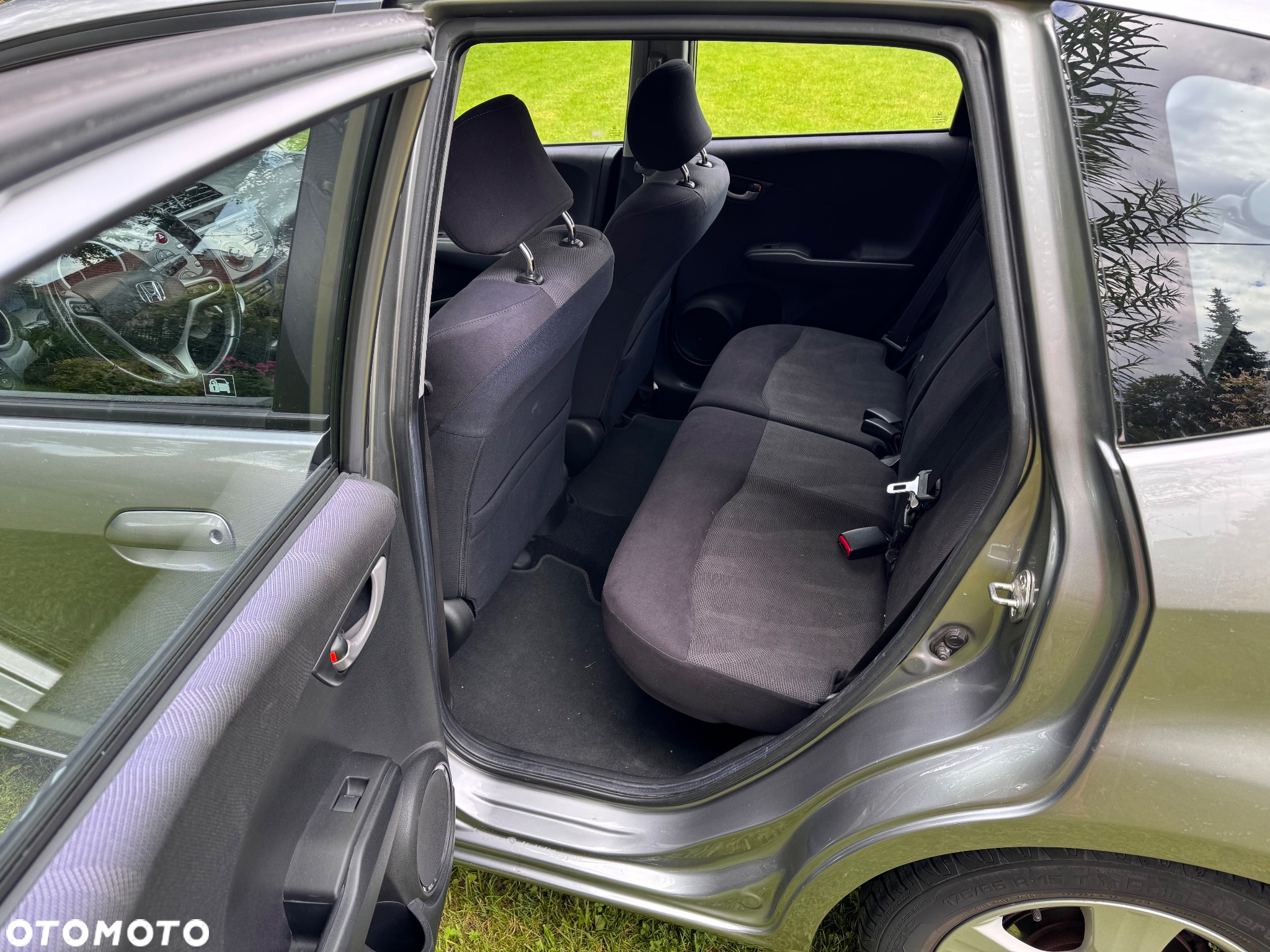 Honda Jazz 1.4 Executive - 9