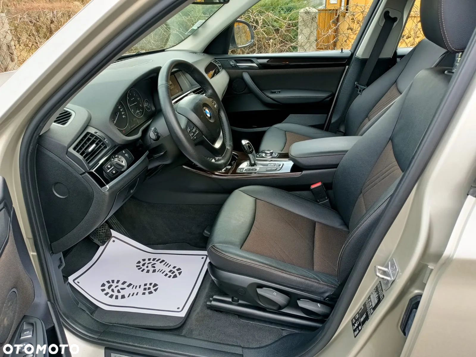 BMW X3 xDrive20d - 16