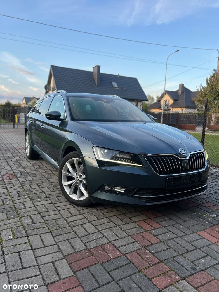 Skoda Superb 1.5 TSI DSG Sportline - 1
