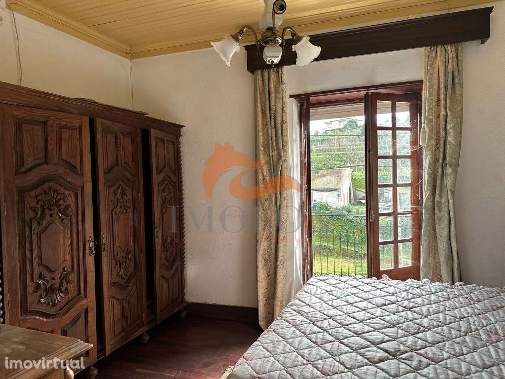 Moradia com 4 quartos e garagem em Avô, Oliveira do Hospital - Grande imagem: 3/31