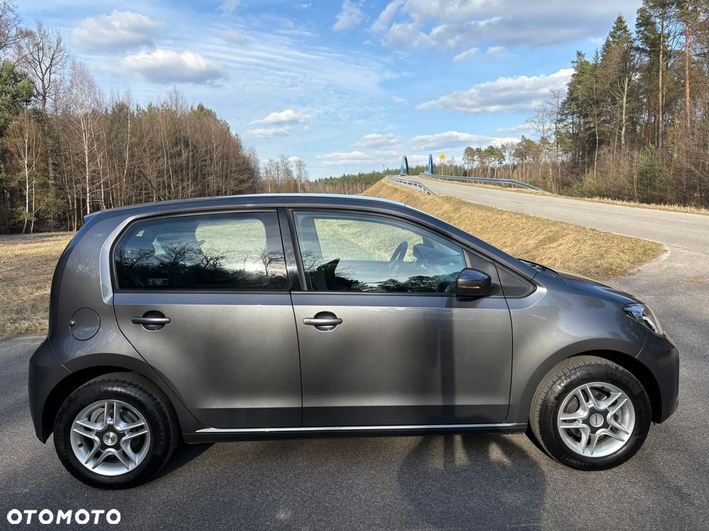 Volkswagen up! 1.0 move - 8