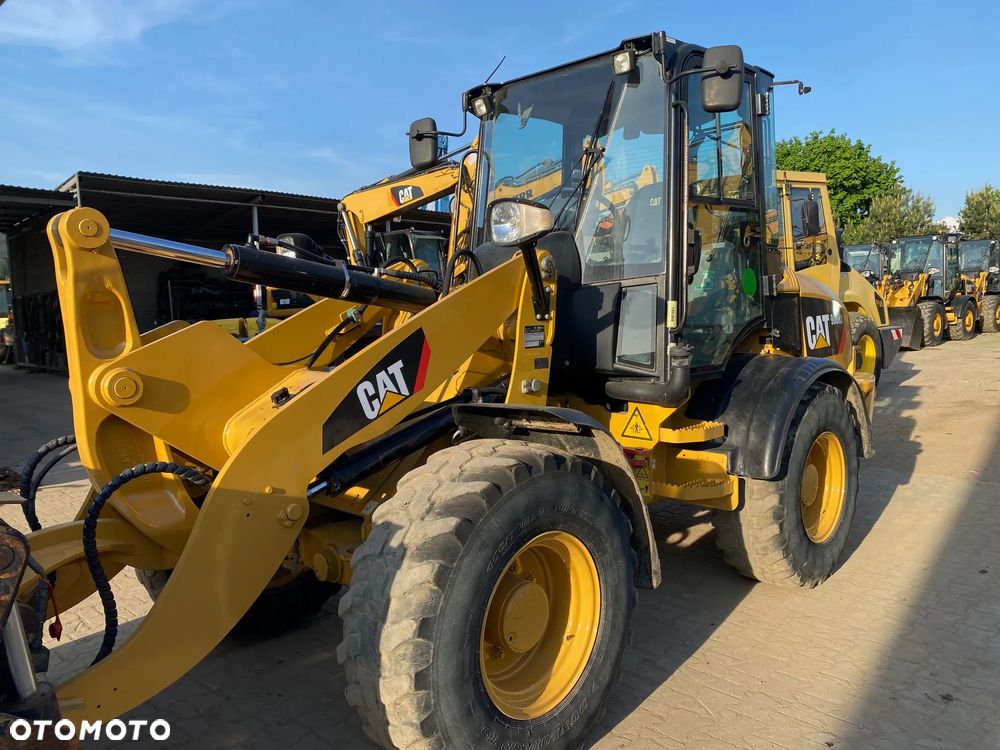 Caterpillar CAT 908H2, 6200 MTH, ŁYŻKA OTWIERANA + WIDŁY, z NIEMIEC, - 10