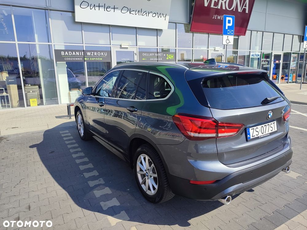 BMW X1 sDrive18d Advantage - 4