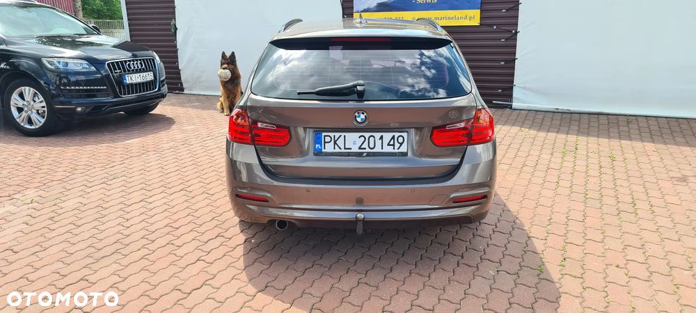 BMW Seria 3 320d - 6