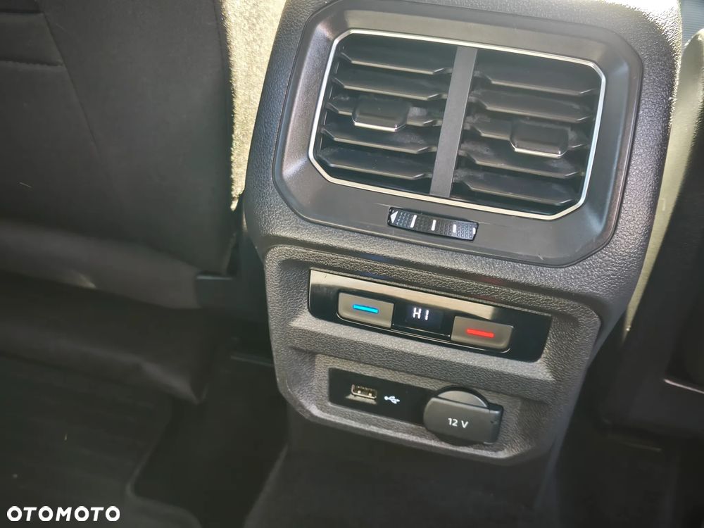 Volkswagen Tiguan Allspace 2.0 TDI SCR 4Motion DSG Highline - 22