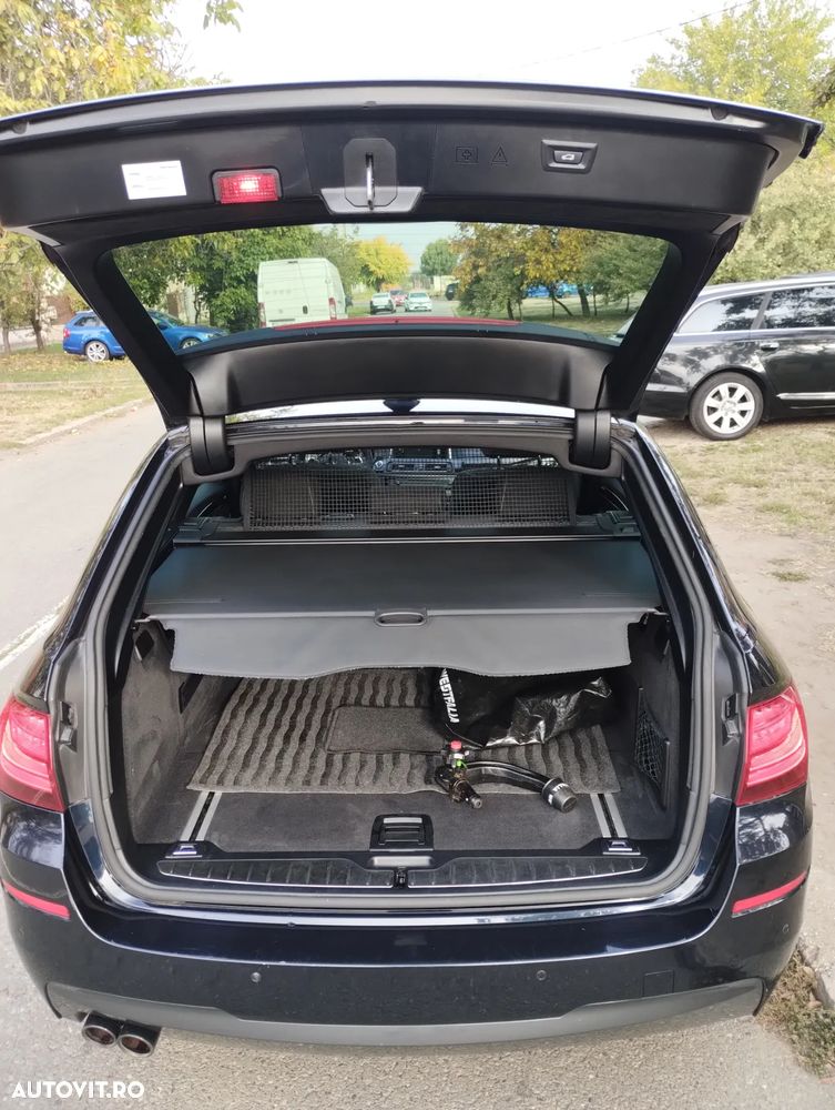 BMW Seria 5 520d xDrive Touring Aut. Luxury Line - 11