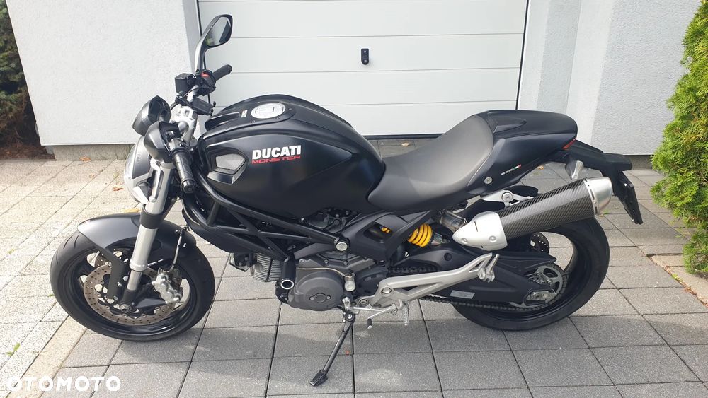 Ducati Monster - 2