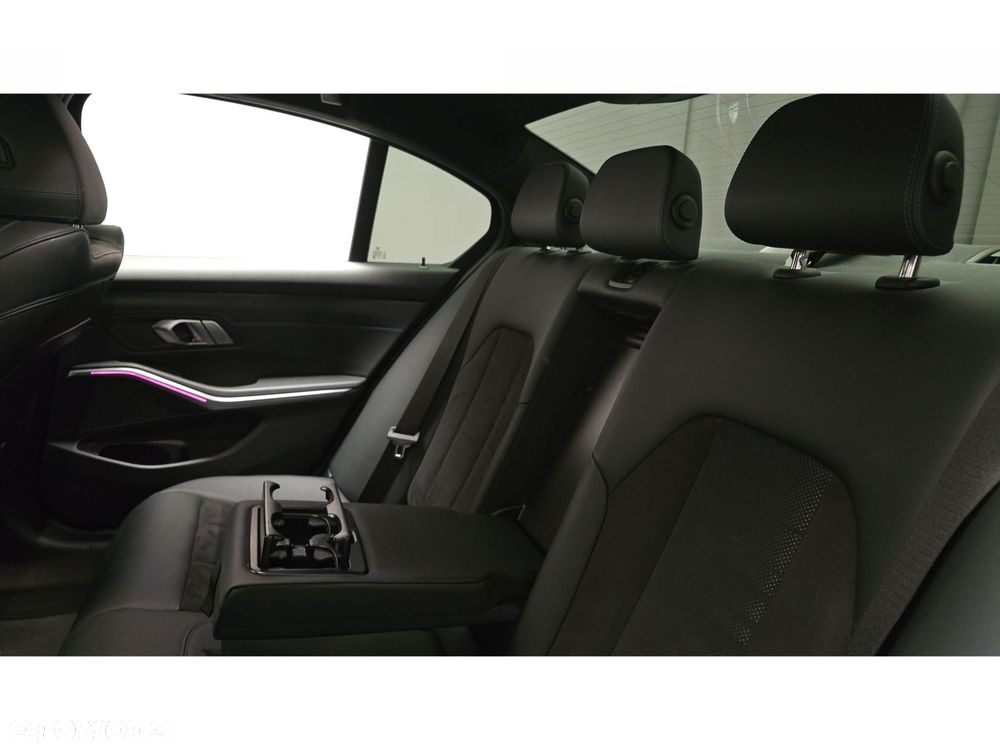 BMW Seria 3 - 28