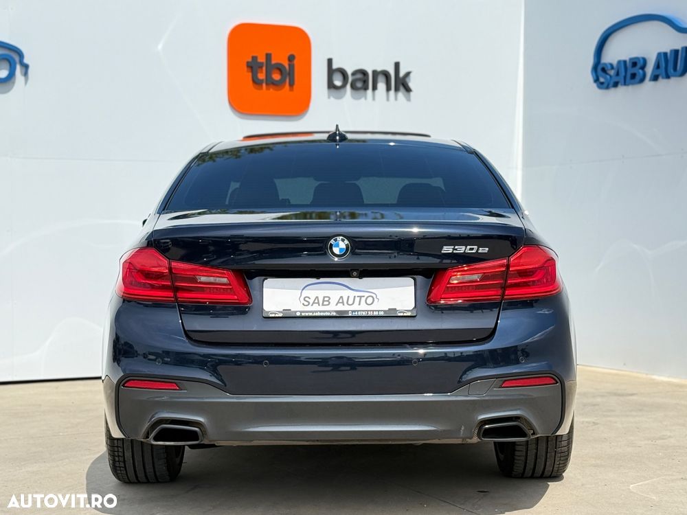 BMW Seria 5 - 32