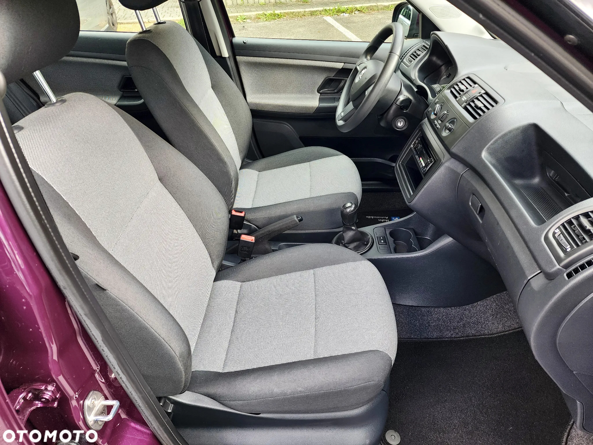 Skoda Fabia 1.2 HTP COOL Edition - 29