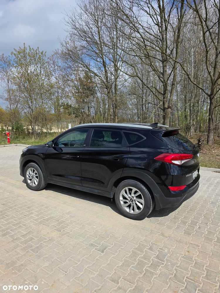 Hyundai Tucson 1.6 GDI BlueDrive GO 2WD - 5