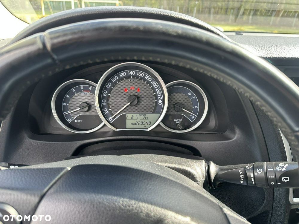 Toyota Auris - 24