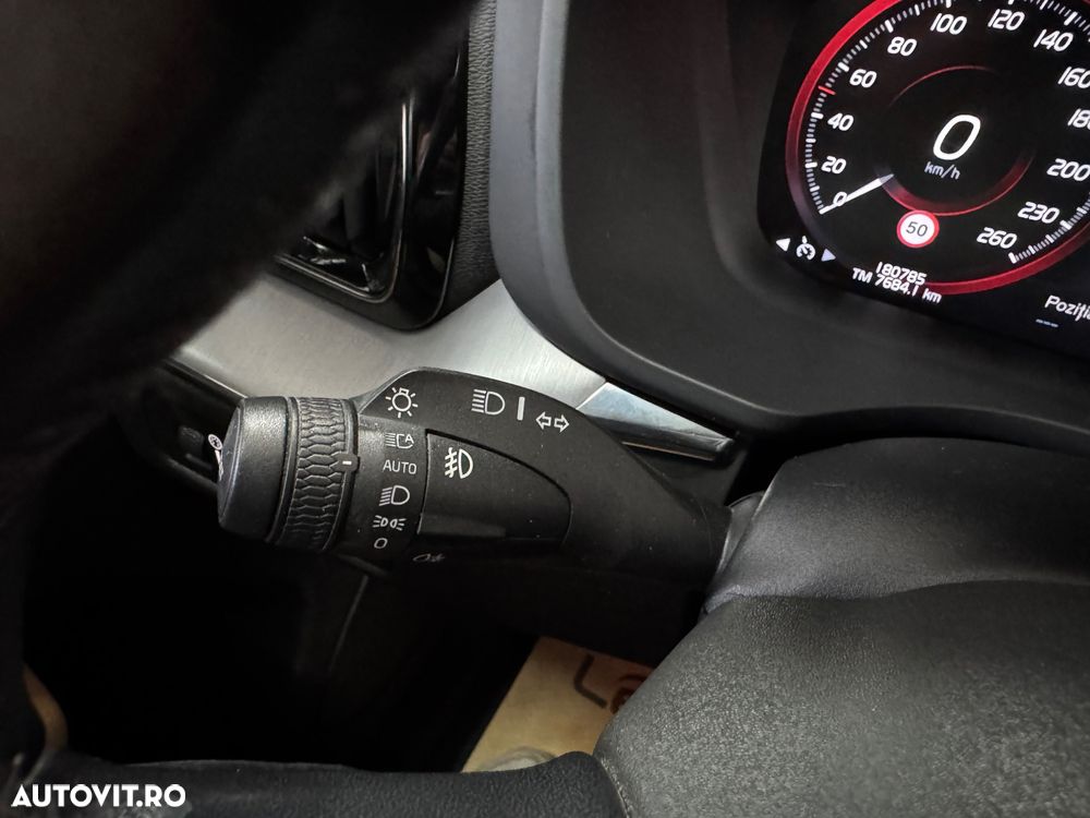 Volvo XC 60 B4 D AWD Geartronic Inscription - 24