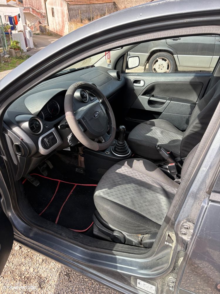 Ford Fiesta 1.4 TDCI Connection - 4