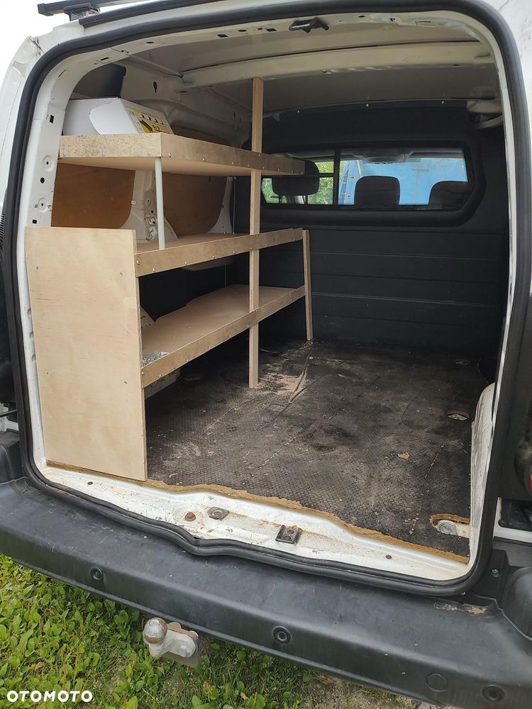 Peugeot Partner - 10