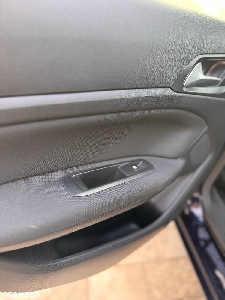 Peugeot 308 1.2 PureTech Allure S&S - 12