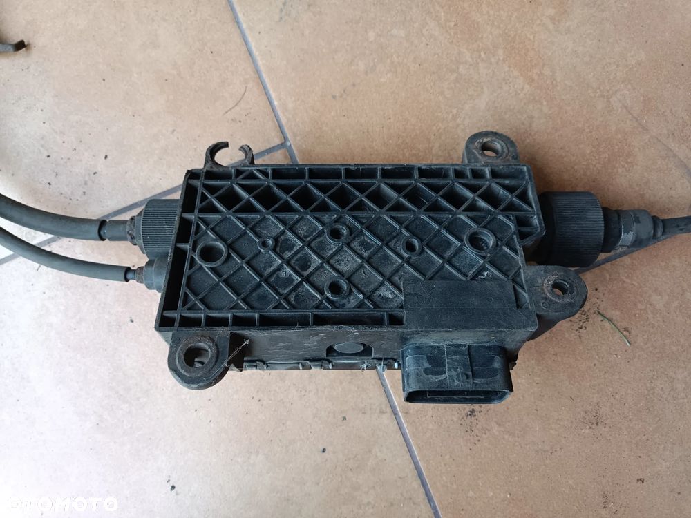 Hamulec ręczny Mechanizm ręcznego linki 46300-05041 Toyota Avensis T27 T29 - 7