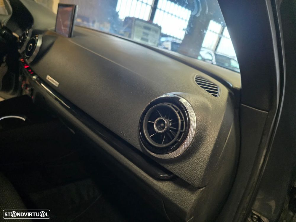 Audi A3 Sportback 2.0 TDI quattro S-line S tronic - 28