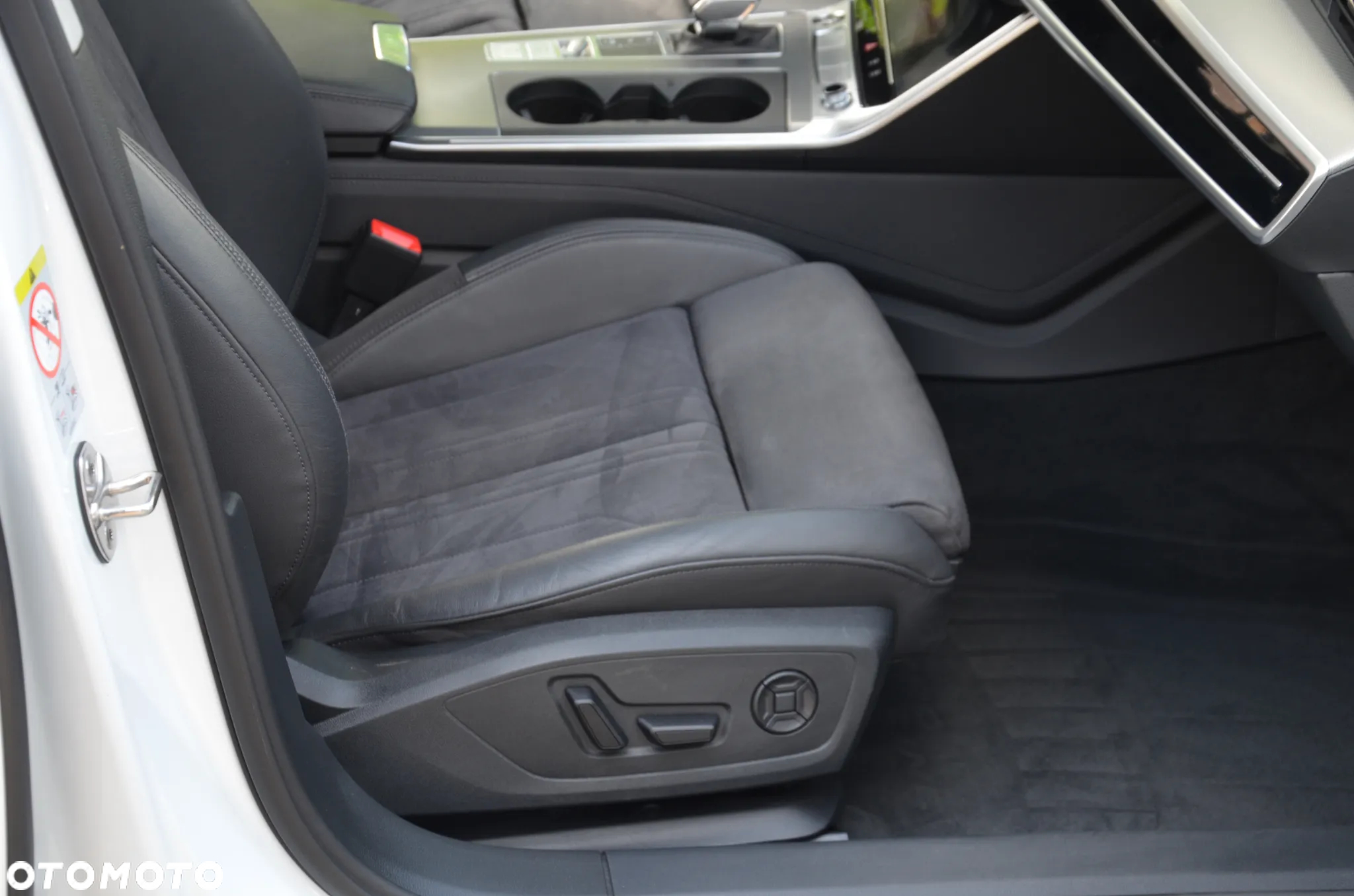 Audi A6 40 TDI mHEV Quattro Sport S tronic - 13
