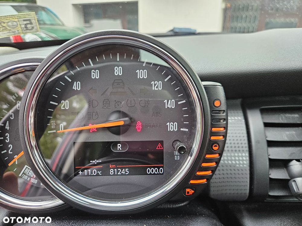 MINI Cooper Seven Chili - 14
