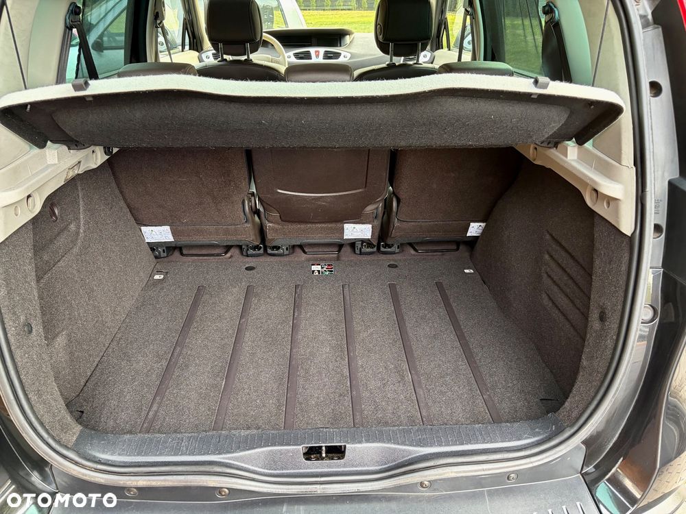 Renault Scenic 1.9 dCi Luxe Privilege - 35