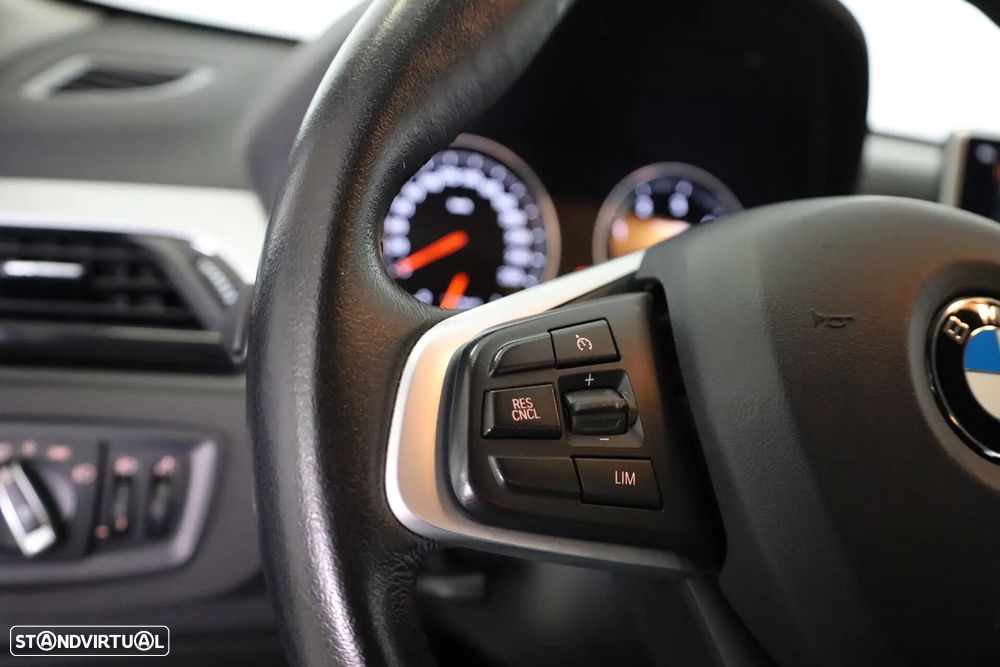 BMW X1 16 d sDrive Advantage Auto - 40