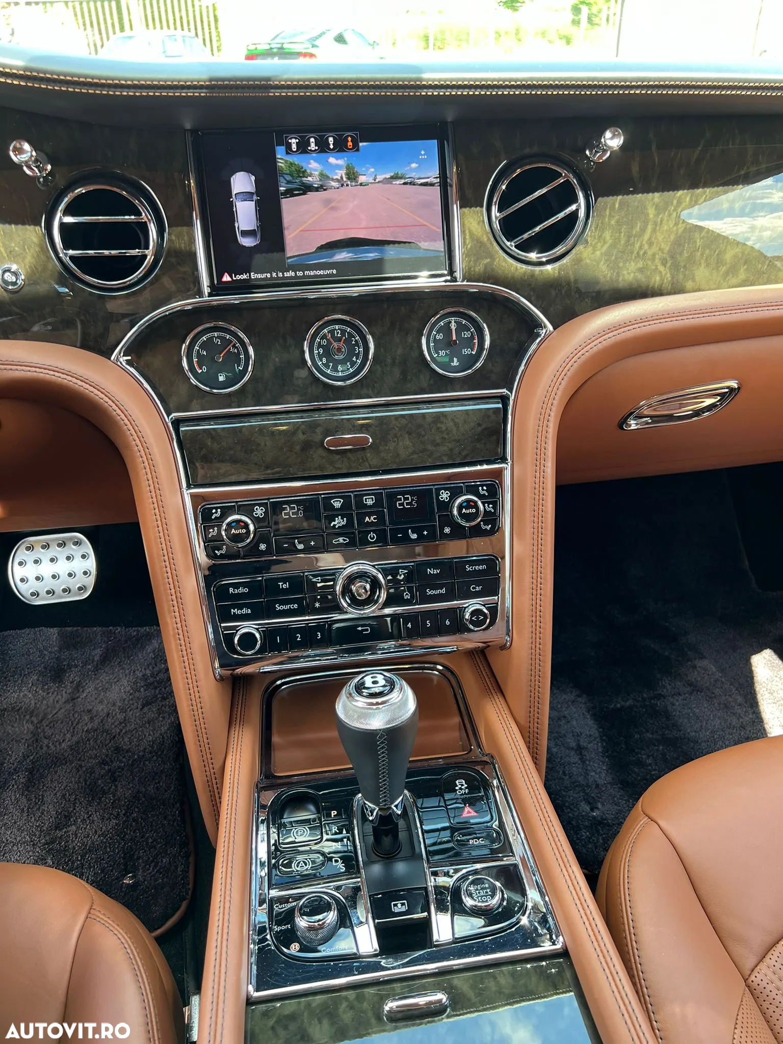 Bentley Mulsanne Speed - 15